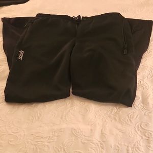 Swix mens xl ski pant, excellent condition, medium weight, very comfortable